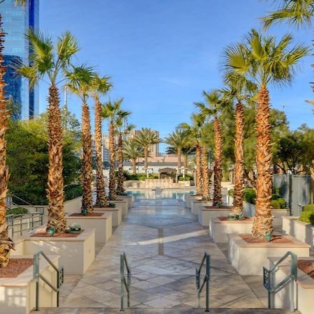 Mgm Signature-18-703 Strip View Jacuzzi Studio لاس فيغاس المظهر الخارجي الصورة